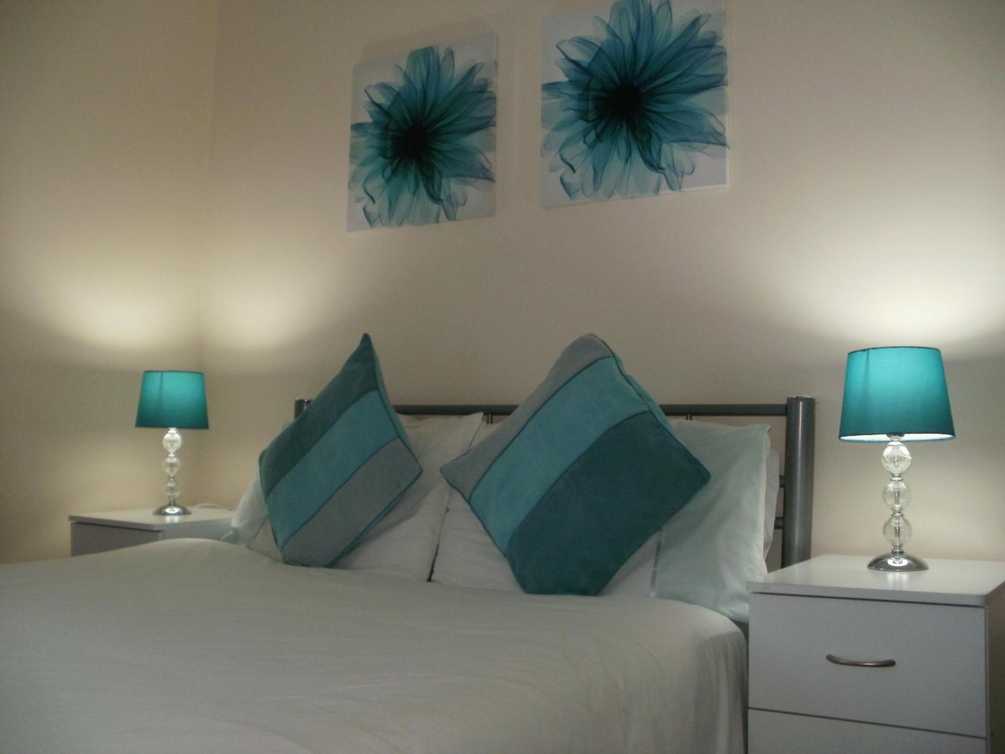 London Heathrow Guesthouse Hillingdon Exteriör bild