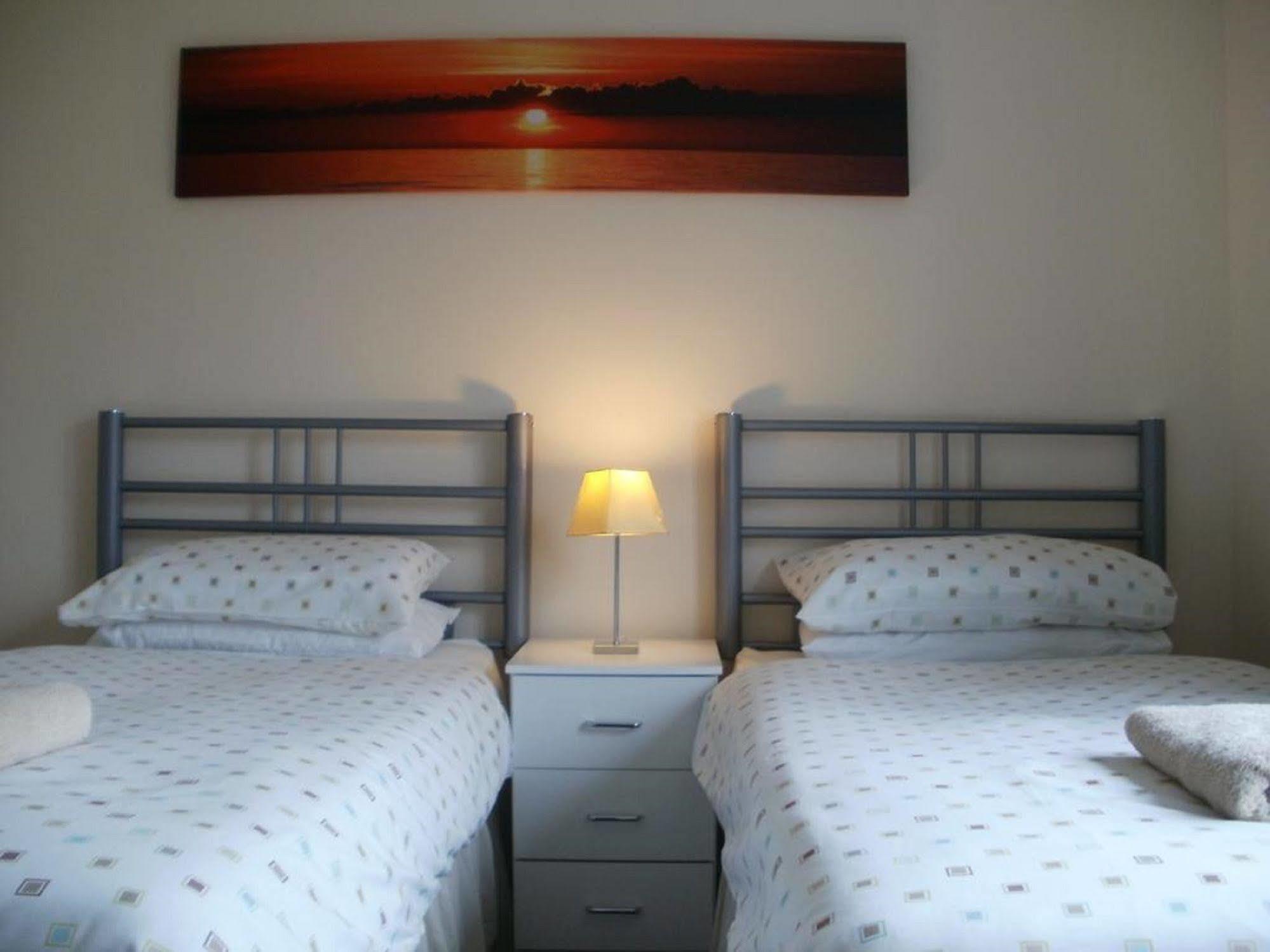 London Heathrow Guesthouse Hillingdon Exteriör bild